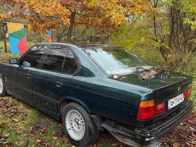 Зеленый БМВ 5 Серия, объемом двигателя 2 л и пробегом 3 тыс. км за 1899 $, фото 3 на Automoto.ua