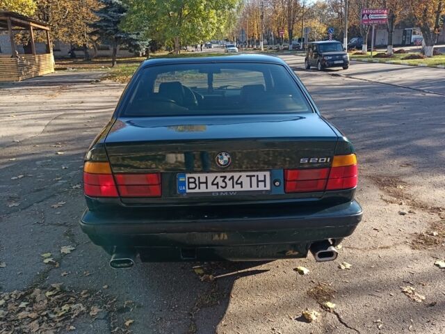 Зелений БМВ 5 Серія, об'ємом двигуна 2 л та пробігом 230 тис. км за 2600 $, фото 7 на Automoto.ua