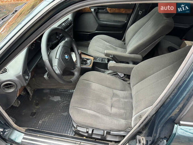 Зеленый БМВ 5 Серия, объемом двигателя 2.5 л и пробегом 467 тыс. км за 3900 $, фото 13 на Automoto.ua