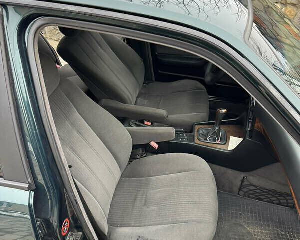 Зеленый БМВ 5 Серия, объемом двигателя 2.5 л и пробегом 467 тыс. км за 3900 $, фото 17 на Automoto.ua