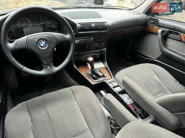 Зеленый БМВ 5 Серия, объемом двигателя 2.5 л и пробегом 467 тыс. км за 3900 $, фото 16 на Automoto.ua