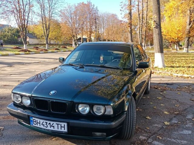 Зелений БМВ 5 Серія, об'ємом двигуна 2 л та пробігом 230 тис. км за 2600 $, фото 5 на Automoto.ua