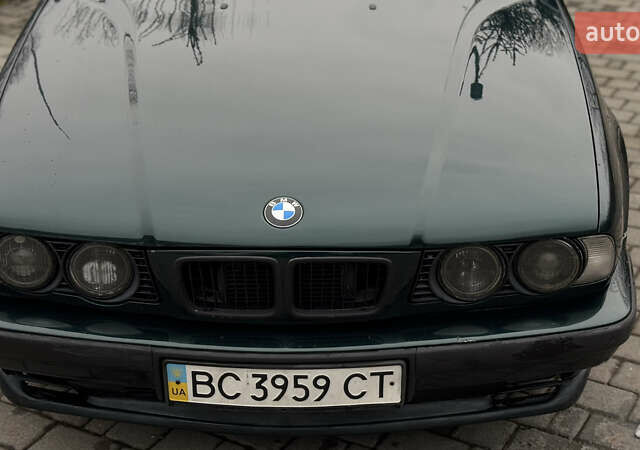 Зеленый БМВ 5 Серия, объемом двигателя 2.5 л и пробегом 467 тыс. км за 3900 $, фото 3 на Automoto.ua