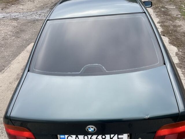 Зеленый БМВ 5 Серия, объемом двигателя 2.5 л и пробегом 450 тыс. км за 4000 $, фото 7 на Automoto.ua