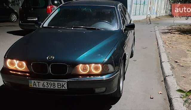 Зеленый БМВ 5 Серия, объемом двигателя 1.99 л и пробегом 355 тыс. км за 4650 $, фото 15 на Automoto.ua