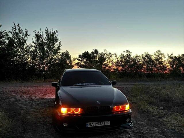 Зеленый БМВ 5 Серия, объемом двигателя 2.8 л и пробегом 500 тыс. км за 5200 $, фото 5 на Automoto.ua