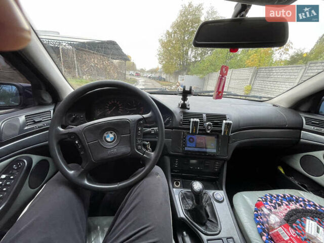 Зеленый БМВ 5 Серия, объемом двигателя 2.5 л и пробегом 450 тыс. км за 3899 $, фото 12 на Automoto.ua