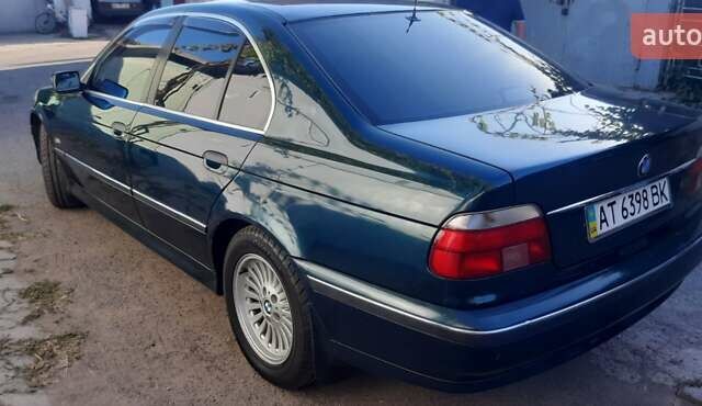 Зеленый БМВ 5 Серия, объемом двигателя 1.99 л и пробегом 355 тыс. км за 4650 $, фото 3 на Automoto.ua