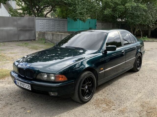 Зеленый БМВ 5 Серия, объемом двигателя 2 л и пробегом 365 тыс. км за 4100 $, фото 2 на Automoto.ua