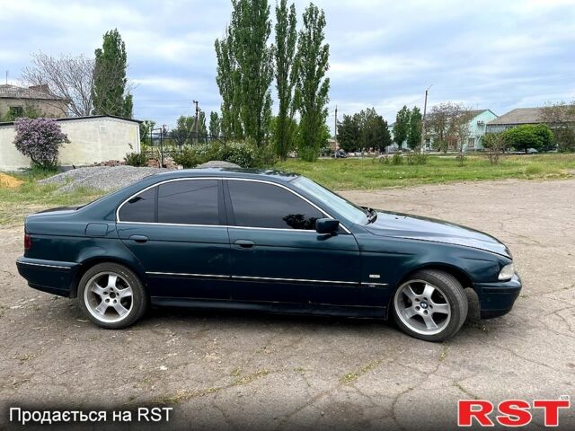 Зеленый БМВ 5 Серия, объемом двигателя 2 л и пробегом 0 тыс. км за 3500 $, фото 6 на Automoto.ua