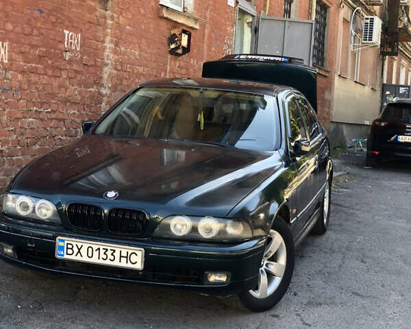 Зеленый БМВ 5 Серия, объемом двигателя 1.99 л и пробегом 391 тыс. км за 3550 $, фото 1 на Automoto.ua