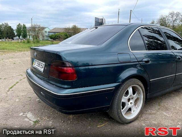 Зеленый БМВ 5 Серия, объемом двигателя 2 л и пробегом 0 тыс. км за 3500 $, фото 5 на Automoto.ua