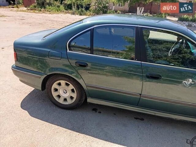 Зелений БМВ 5 Серія, об'ємом двигуна 2.5 л та пробігом 323 тис. км за 4380 $, фото 3 на Automoto.ua