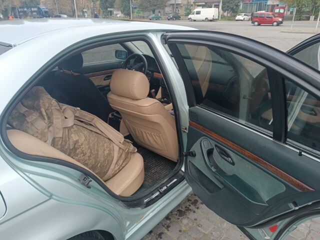 БМВ 5 Серия 1997 в Каменце-Подольском на Automoto.ua Зеленый БМВ 5 Серия, объемом двигателя 2 л и пробегом 350 тыс. км за 3450 $, фото 9 на Automoto.ua