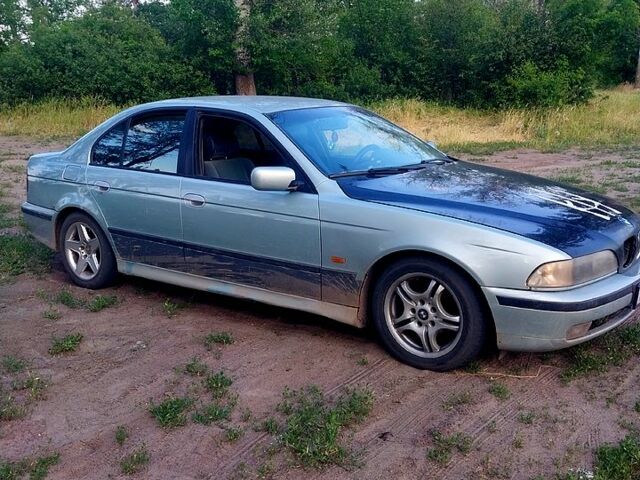 Зеленый БМВ 5 Серия, объемом двигателя 2.5 л и пробегом 226 тыс. км за 2700 $, фото 3 на Automoto.ua