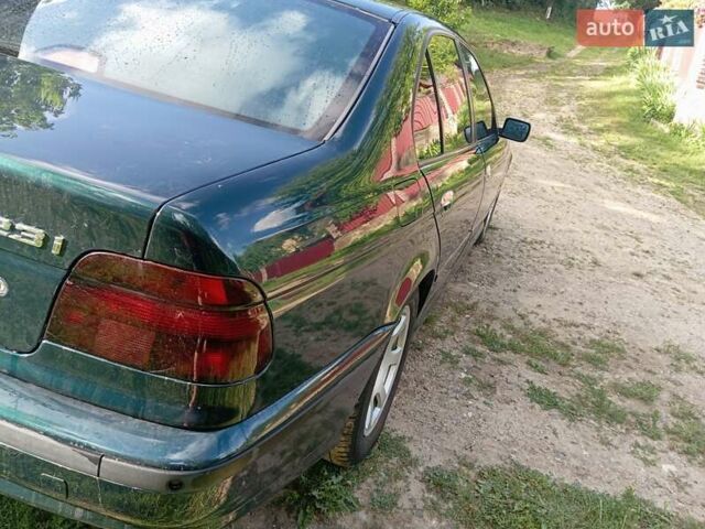 Зеленый БМВ 5 Серия, объемом двигателя 2.5 л и пробегом 300 тыс. км за 3550 $, фото 5 на Automoto.ua