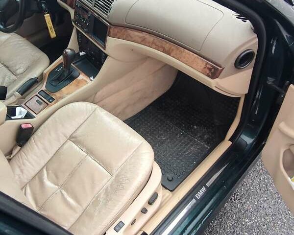 Зеленый БМВ 5 Серия, объемом двигателя 4.4 л и пробегом 360 тыс. км за 4750 $, фото 12 на Automoto.ua