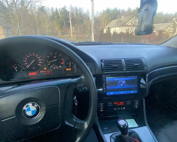 Зелений БМВ 5 Серія, об'ємом двигуна 2 л та пробігом 390 тис. км за 3300 $, фото 9 на Automoto.ua