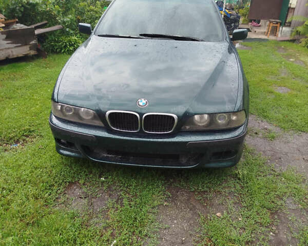 Зеленый БМВ 5 Серия, объемом двигателя 2 л и пробегом 340 тыс. км за 3300 $, фото 1 на Automoto.ua