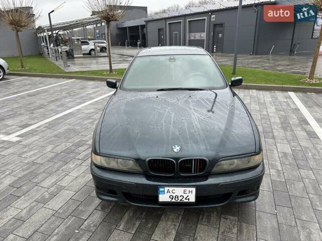 Зеленый БМВ 5 Серия, объемом двигателя 2 л и пробегом 375 тыс. км за 2800 $, фото 10 на Automoto.ua