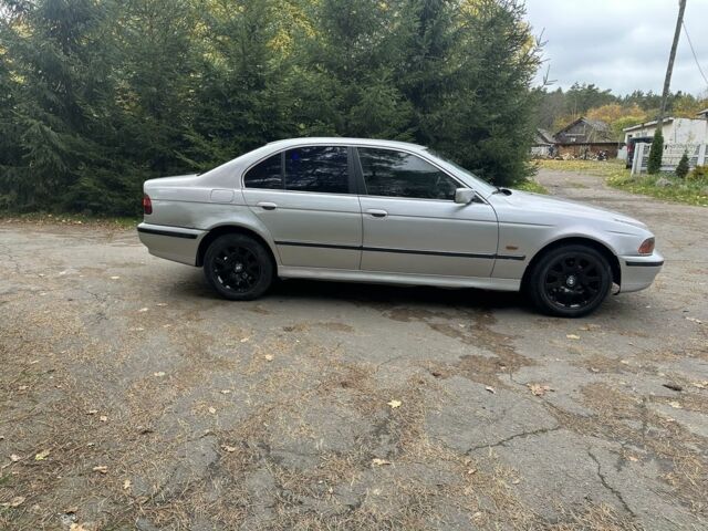 Зеленый БМВ 5 Серия, объемом двигателя 2.5 л и пробегом 349 тыс. км за 3999 $, фото 6 на Automoto.ua