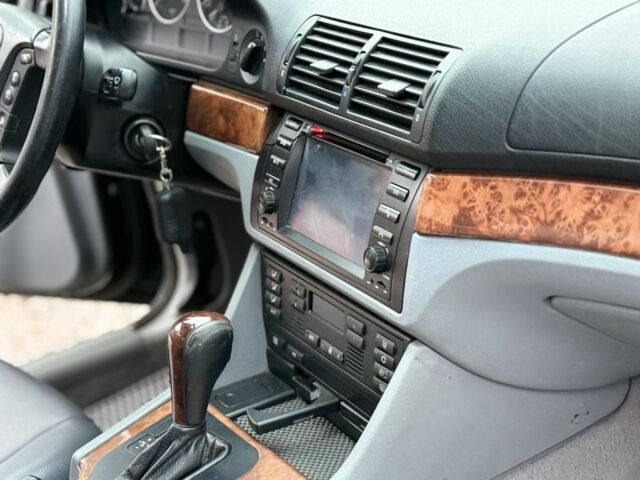 Зелений БМВ 5 Серія, об'ємом двигуна 2 л та пробігом 430 тис. км за 3500 $, фото 13 на Automoto.ua