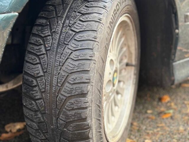 Зелений БМВ 5 Серія, об'ємом двигуна 2 л та пробігом 300 тис. км за 4600 $, фото 14 на Automoto.ua