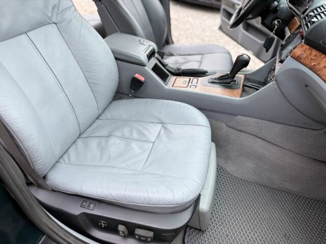 Зелений БМВ 5 Серія, об'ємом двигуна 2 л та пробігом 430 тис. км за 3500 $, фото 14 на Automoto.ua