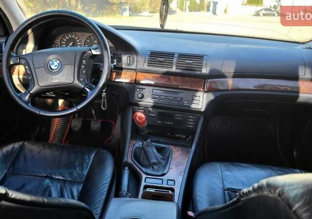 Зелений БМВ 5 Серія, об'ємом двигуна 1.99 л та пробігом 366 тис. км за 3500 $, фото 3 на Automoto.ua