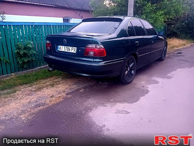 Зеленый БМВ 5 Серия, объемом двигателя 2 л и пробегом 392 тыс. км за 3700 $, фото 1 на Automoto.ua