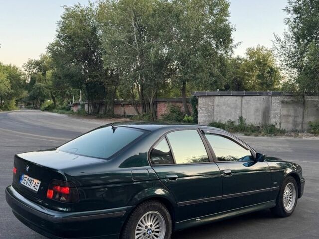 Зеленый БМВ 5 Серия, объемом двигателя 2 л и пробегом 450 тыс. км за 3800 $, фото 5 на Automoto.ua