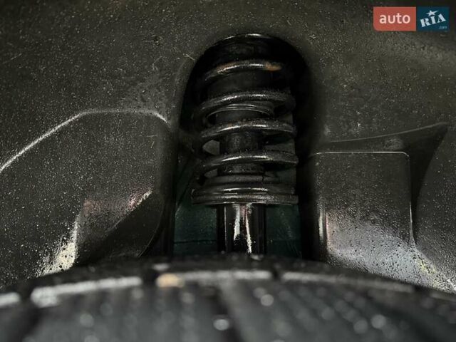 Зеленый БМВ 5 Серия, объемом двигателя 2 л и пробегом 375 тыс. км за 2800 $, фото 15 на Automoto.ua