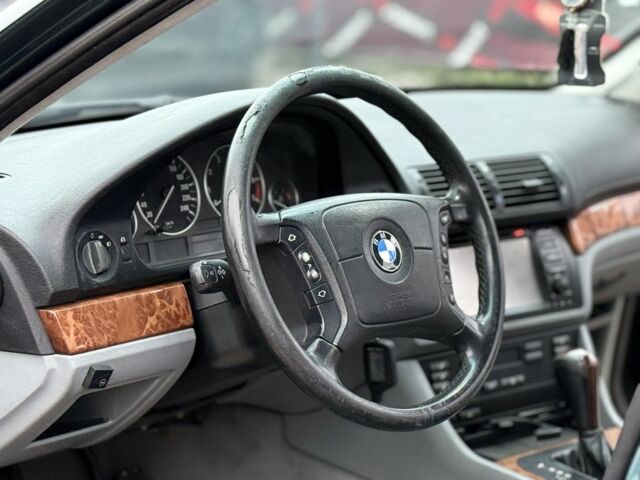 Зелений БМВ 5 Серія, об'ємом двигуна 2 л та пробігом 430 тис. км за 3500 $, фото 9 на Automoto.ua