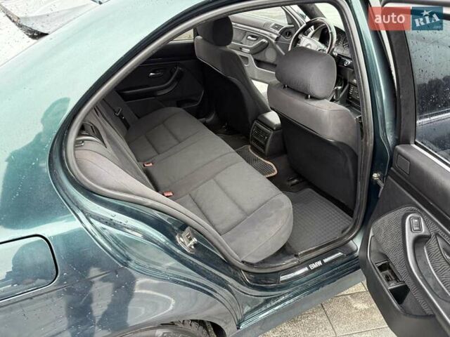 Зеленый БМВ 5 Серия, объемом двигателя 2 л и пробегом 375 тыс. км за 2800 $, фото 32 на Automoto.ua