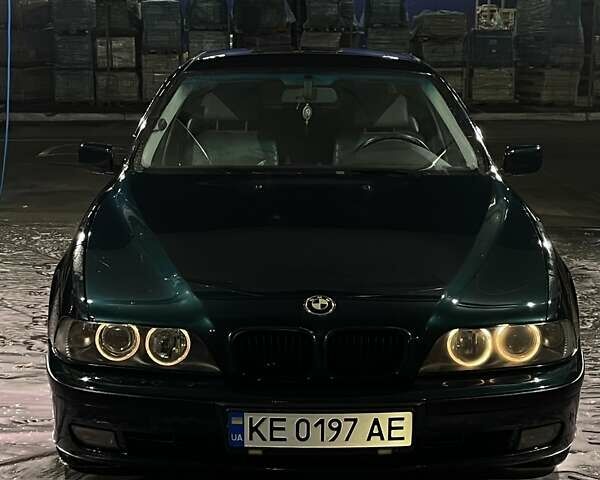 Зеленый БМВ 5 Серия, объемом двигателя 2 л и пробегом 450 тыс. км за 4700 $, фото 6 на Automoto.ua