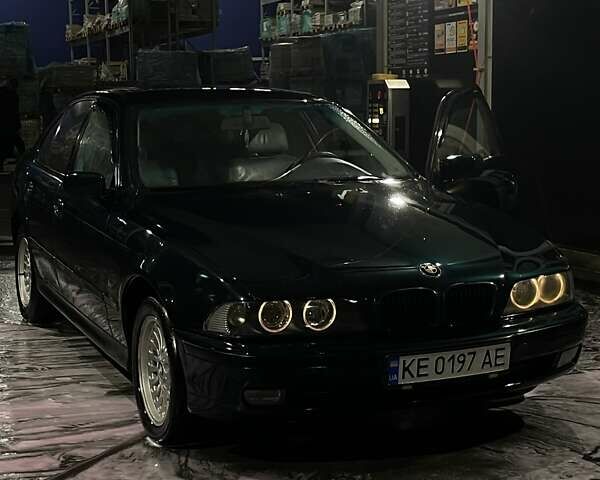 Зеленый БМВ 5 Серия, объемом двигателя 2 л и пробегом 450 тыс. км за 4700 $, фото 3 на Automoto.ua