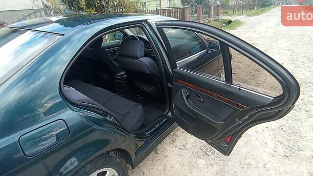 Зеленый БМВ 5 Серия, объемом двигателя 2.5 л и пробегом 350 тыс. км за 3500 $, фото 8 на Automoto.ua