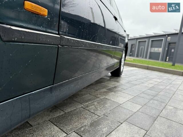 Зеленый БМВ 5 Серия, объемом двигателя 2 л и пробегом 375 тыс. км за 2800 $, фото 14 на Automoto.ua