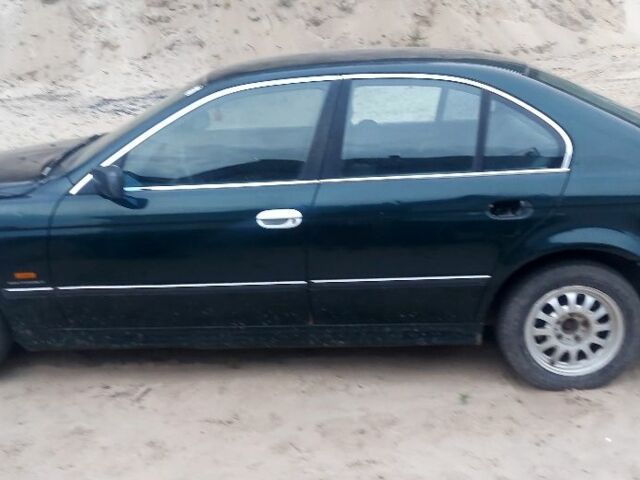 Зеленый БМВ 5 Серия, объемом двигателя 0 л и пробегом 280 тыс. км за 1500 $, фото 3 на Automoto.ua