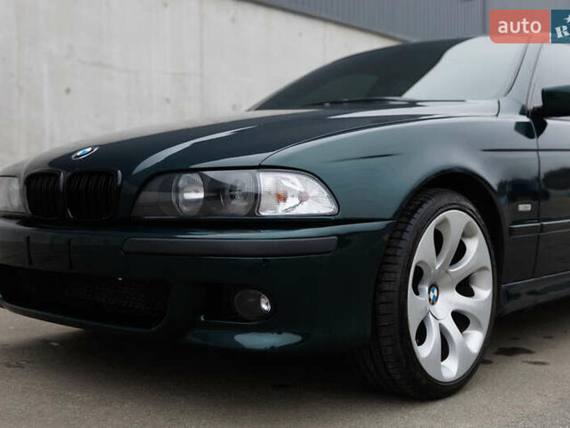 Зеленый БМВ 5 Серия, объемом двигателя 3 л и пробегом 510 тыс. км за 7500 $, фото 7 на Automoto.ua