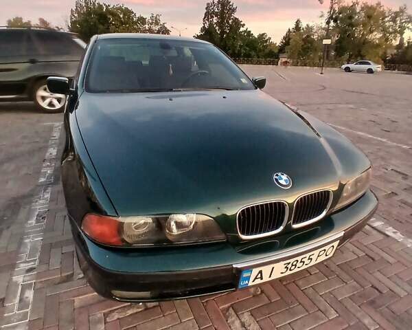 Зеленый БМВ 5 Серия, объемом двигателя 2 л и пробегом 340 тыс. км за 3900 $, фото 3 на Automoto.ua