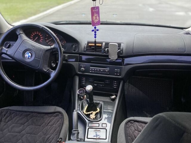 Зеленый БМВ 5 Серия, объемом двигателя 2 л и пробегом 260 тыс. км за 5600 $, фото 15 на Automoto.ua