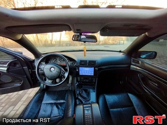 Зеленый БМВ 5 Серия, объемом двигателя 2 л и пробегом 0 тыс. км за 3350 $, фото 10 на Automoto.ua