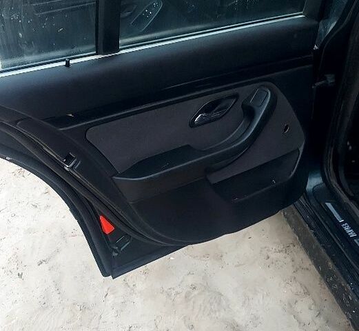 Зеленый БМВ 5 Серия, объемом двигателя 0 л и пробегом 280 тыс. км за 1500 $, фото 13 на Automoto.ua