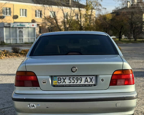 Зелений БМВ 5 Серія, об'ємом двигуна 2 л та пробігом 280 тис. км за 2999 $, фото 3 на Automoto.ua