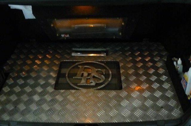 Зеленый БМВ 5 Серия, объемом двигателя 3.5 л и пробегом 288 тыс. км за 2950 $, фото 5 на Automoto.ua