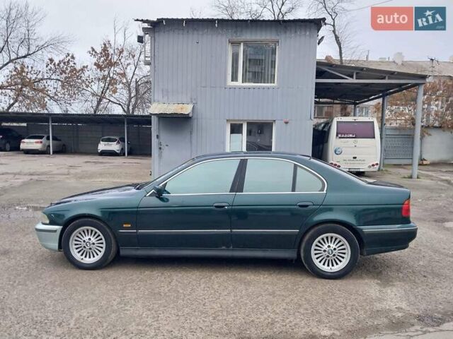 Зелений БМВ 5 Серія, об'ємом двигуна 1.99 л та пробігом 247 тис. км за 3600 $, фото 3 на Automoto.ua