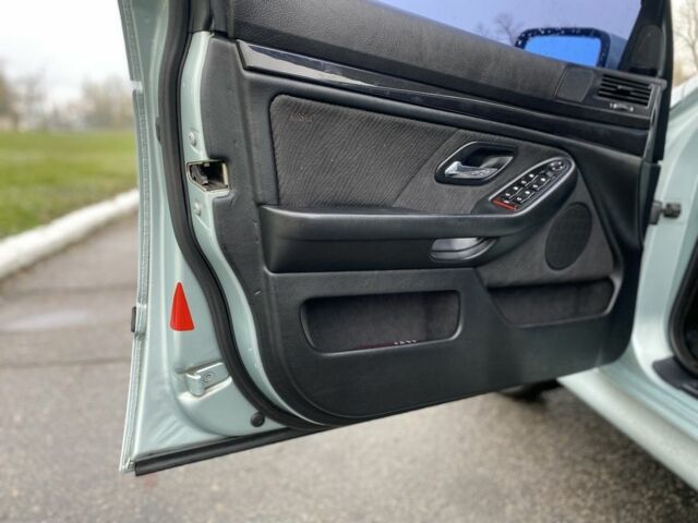 Зеленый БМВ 5 Серия, объемом двигателя 2 л и пробегом 260 тыс. км за 5600 $, фото 23 на Automoto.ua