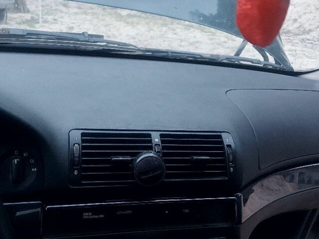 Зеленый БМВ 5 Серия, объемом двигателя 0 л и пробегом 280 тыс. км за 1500 $, фото 20 на Automoto.ua