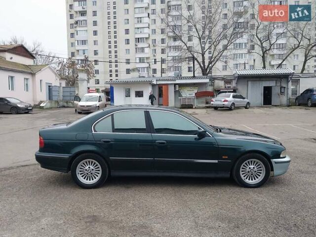 Зелений БМВ 5 Серія, об'ємом двигуна 1.99 л та пробігом 247 тис. км за 3600 $, фото 11 на Automoto.ua